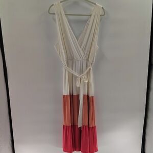 Elegant Colorblock Maxi Dress